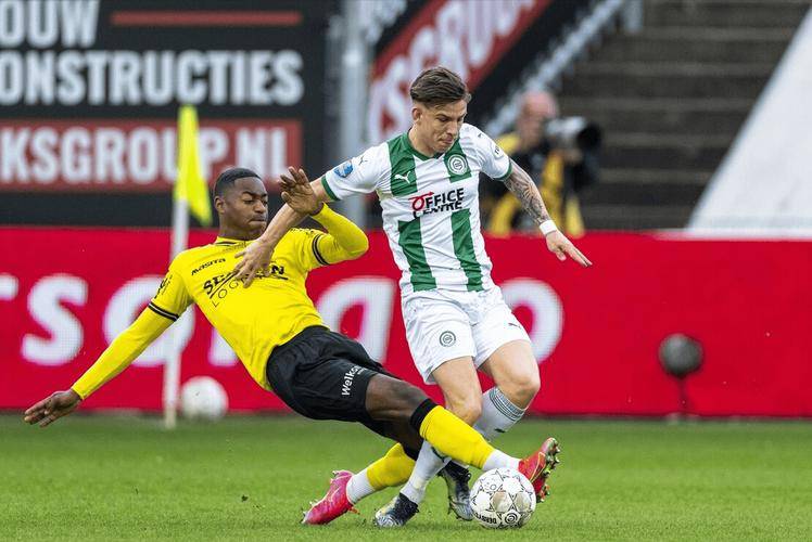 对抗中保持 对抗中保持