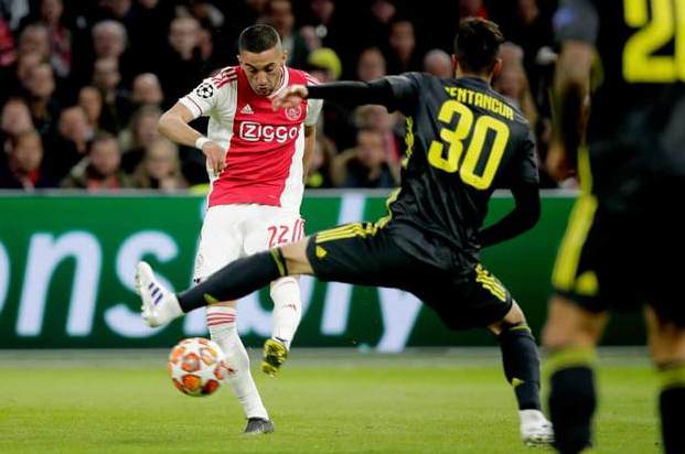 眼睁睁看着 眼睁睁看着