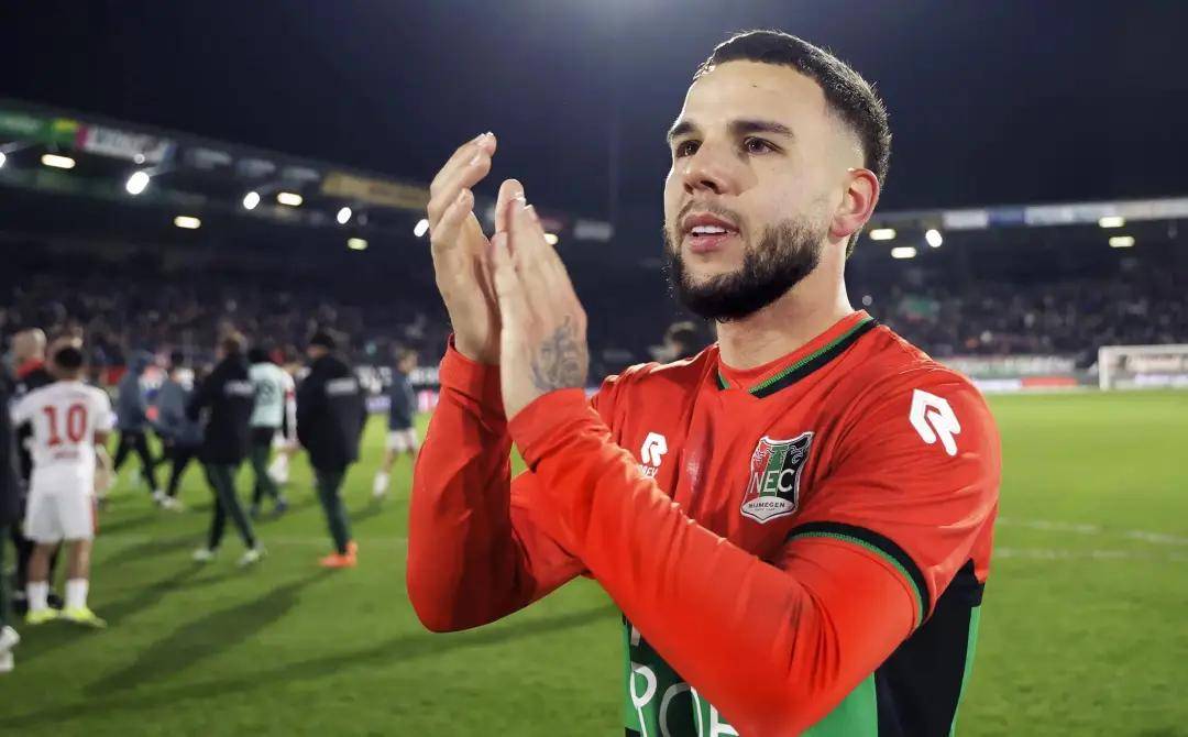 这对这支拥 这对这支拥