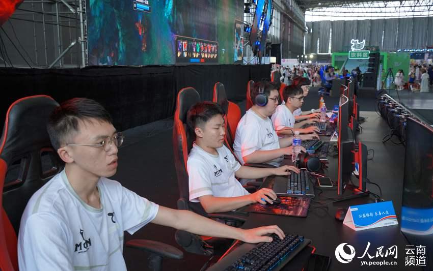 施加压力 施加压力