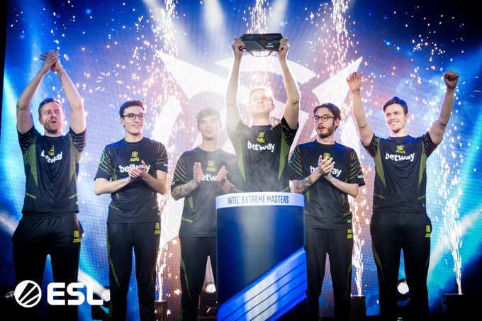 略有效地遏 略有效地遏