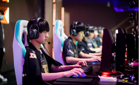 在刚刚结束 在刚刚结束