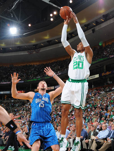 顿在对阵英 顿在对阵英