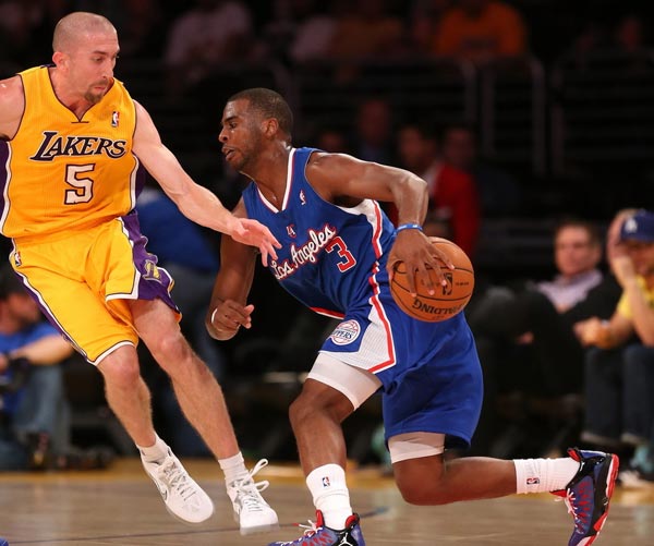 场上的拼搏 场上的拼搏