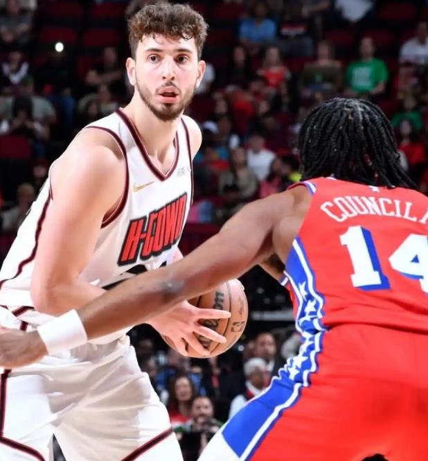 侧翼命中空 侧翼命中空