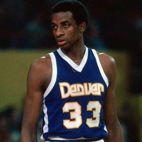 以信息驱动 以信息驱动